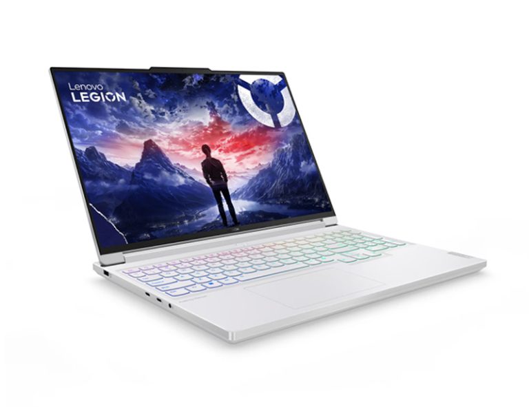 Lenovo Legion 7 16IRX9 RTX 5070 Gaming Laptop